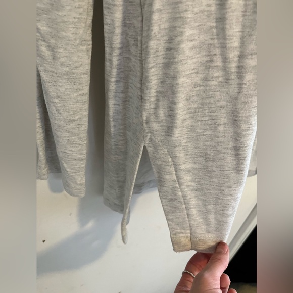 Workshop Republic Clothing Loose Layered Long Sleeve V-Neck, Size Small - Picture 4 of 5